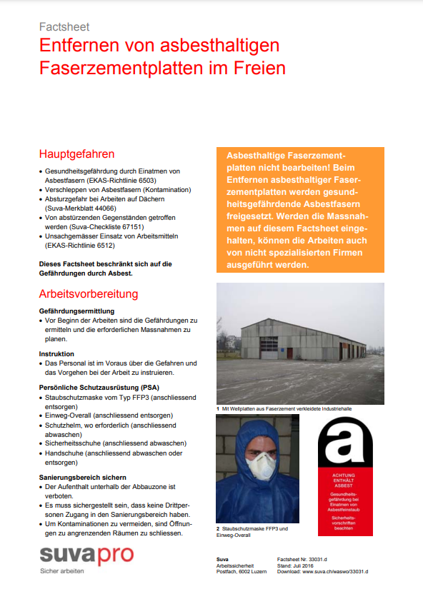 Entfernen von Asbestplatten